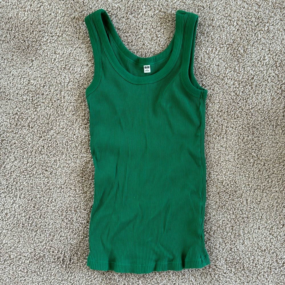Uniclo Tanktop!
